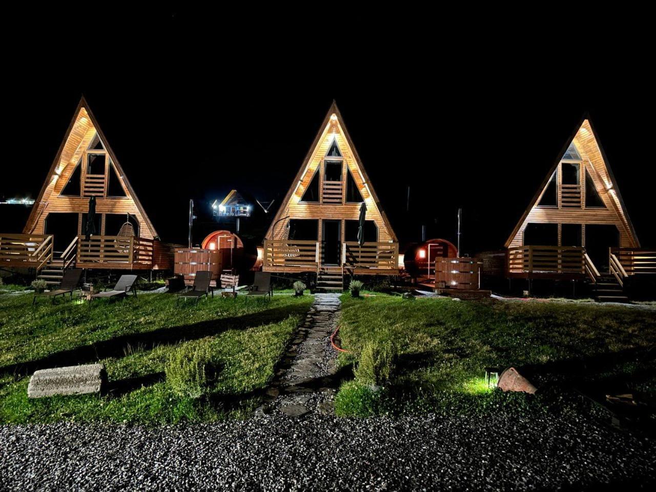 Kazbegi Spa Resort Cottages Exterior photo